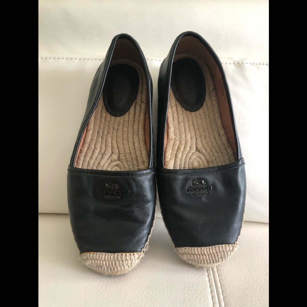 COACH FLATS SHOES SIZE 7